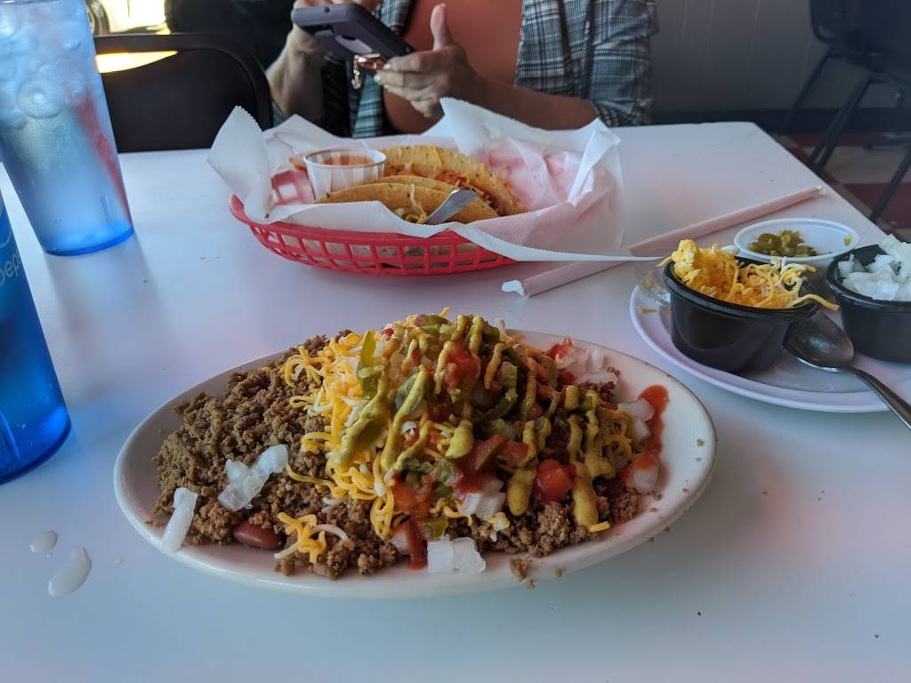 Dixons Famous Chili Parlor | restaurant | 9105 E US Hwy 40, Independence, MO 64055, USA | 8168617308 OR +1 816-861-7308