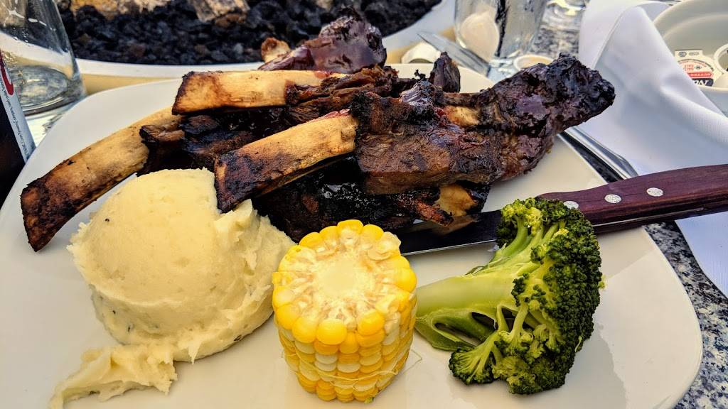 Beacon Harbourside Restaurant | restaurant | 2793 Beacon Blvd, Jordan Station, ON L0R 1S0, Canada | 9055623133 OR +1 905-562-3133