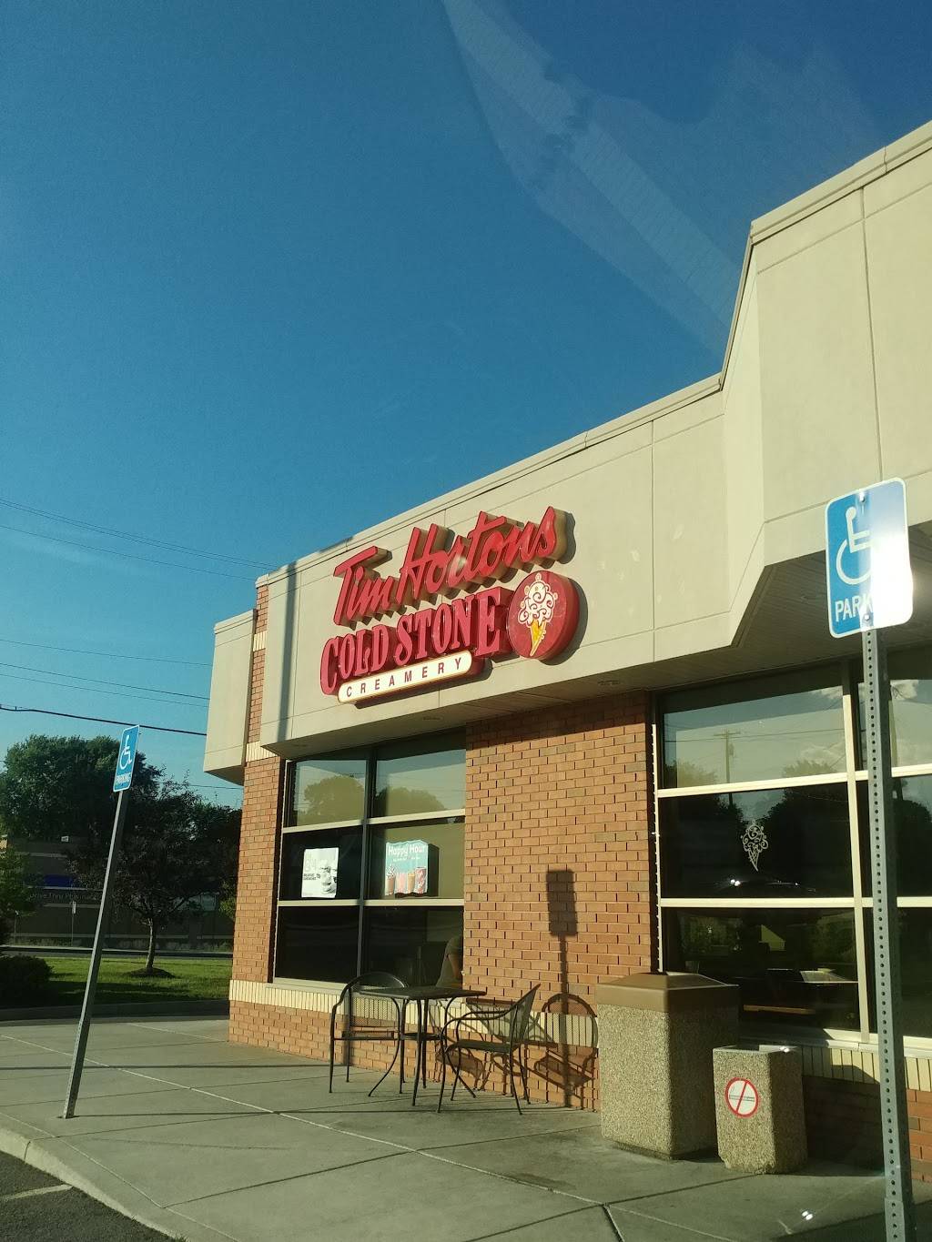 Tim Hortons | restaurant | 451 Hamilton St, Geneva, NY 14456, USA | 3157819120 OR +1 315-781-9120