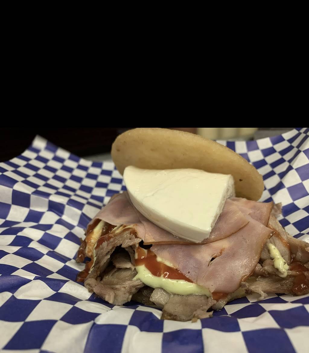 La Venezuela de Antier Food 2 | restaurant | 13466 Landstar Blvd, Orlando, FL 32824, USA | 4073466445 OR +1 407-346-6445