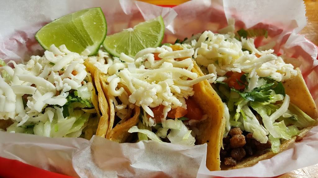 Main Street Tacos | restaurant | 327 N Main St, Wauconda, IL 60084, USA | 8475268586 OR +1 847-526-8586