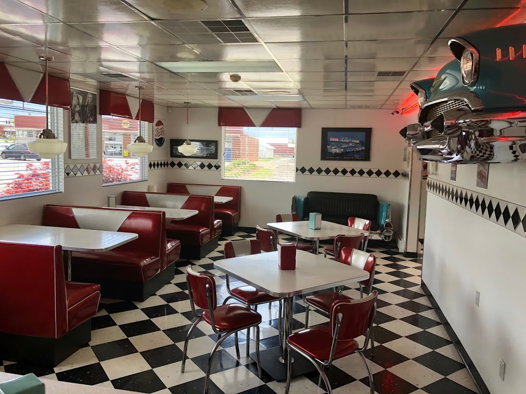 Small Town Pizza | meal delivery | 128 W Allegheny St, Martinsburg, PA 16662, USA | 8147932424 OR +1 814-793-2424