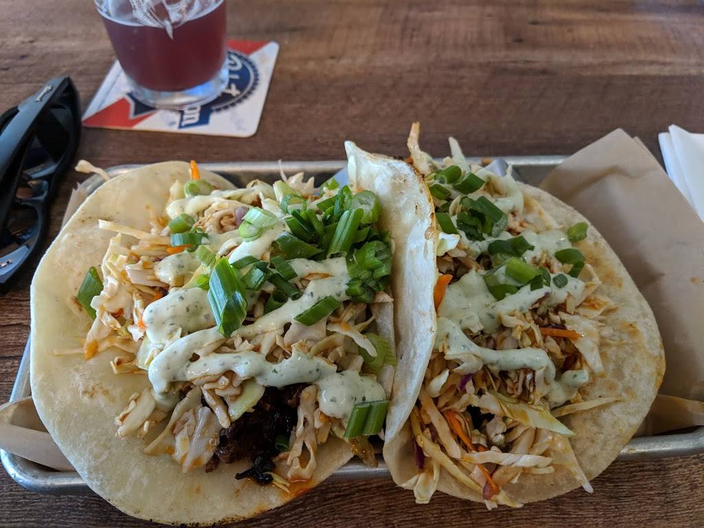 508 Tavern | restaurant | 508 S Santa Fe Ave, Vista, CA 92084, USA | 7602950707 OR +1 760-295-0707