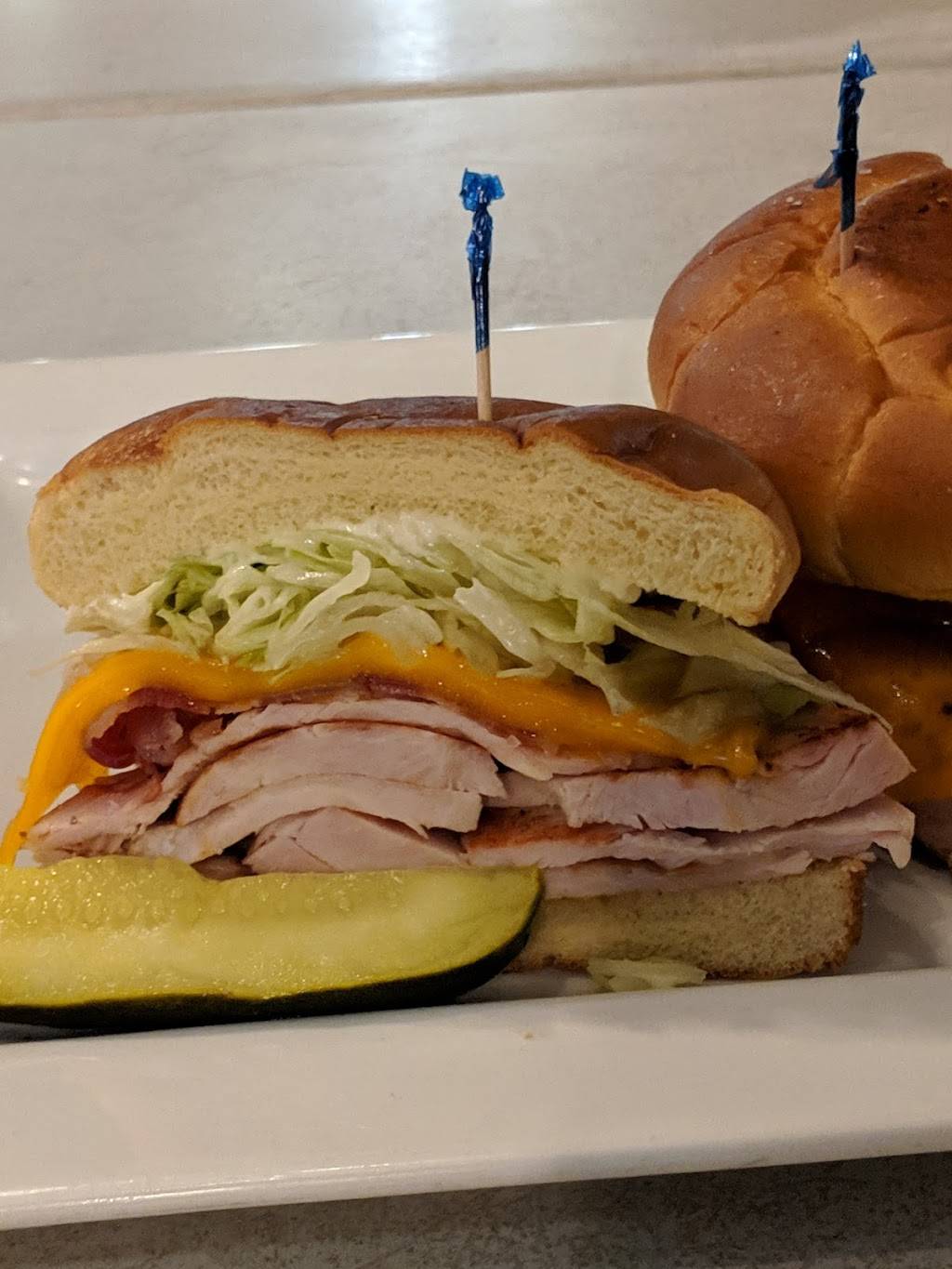 Clouds Brewing | restaurant | 905 W Main St #22, Durham, NC 27701, USA | 9192518096 OR +1 919-251-8096