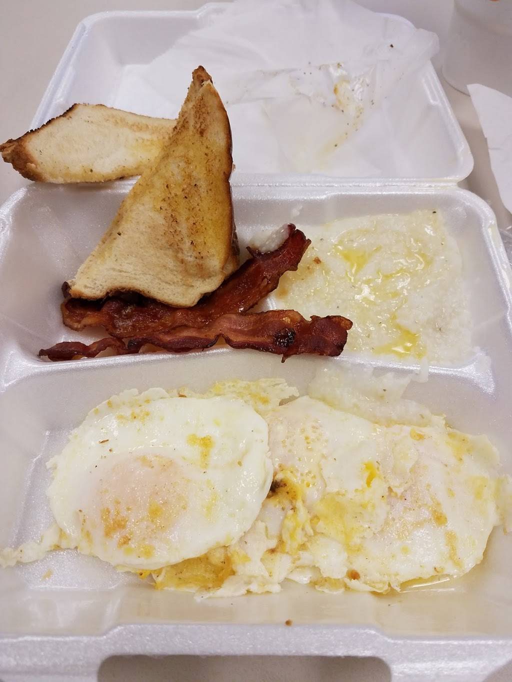 Krystal | meal takeaway | 1119 Main St, Gardendale, AL 35071, USA | 2056319298 OR +1 205-631-9298