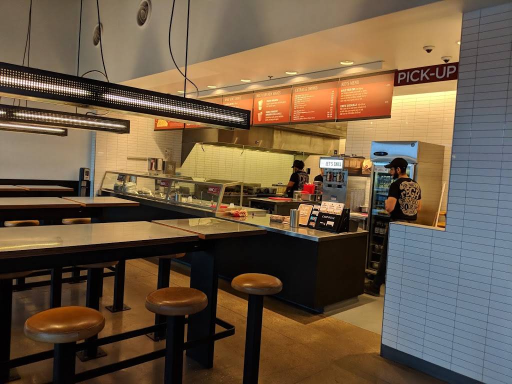 Chipotle Mexican Grill | restaurant | 1020 Center Point Rd Ste 112, San Marcos, TX 78666, USA | 5123960264 OR +1 512-396-0264