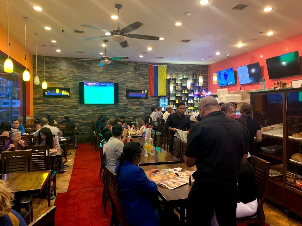 Noches De Colombia | restaurant | 210 Madison St, Passaic, NJ 07055, USA | 9739550000 OR +1 973-955-0000