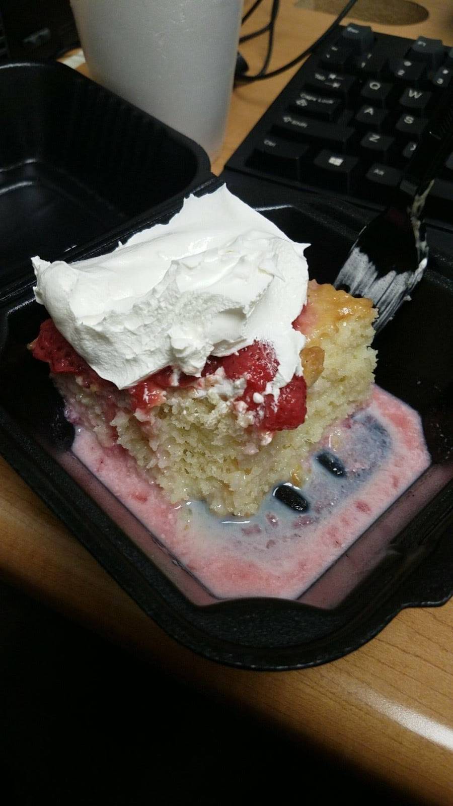 The Courtyard | restaurant | 4321 Lincoln Ave, Groves, TX 77619, USA | 4099622850 OR +1 409-962-2850