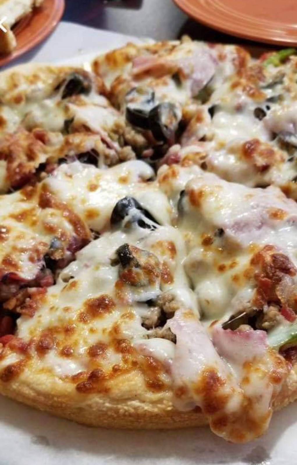 Nikos Family Restaurant | restaurant | 7530 McMinnville Hwy, Morrison, TN 37357, USA | 9319541222 OR +1 931-954-1222