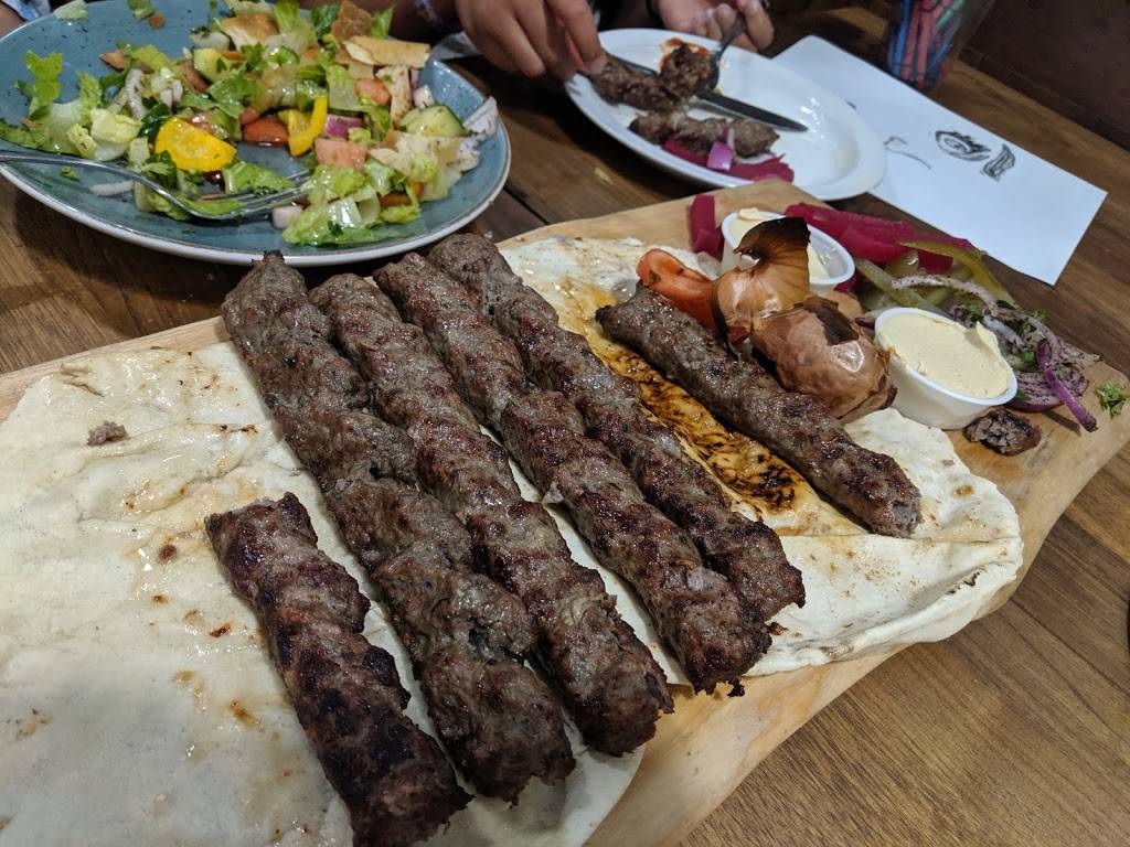 Paramount Middle Eastern Kitchen | restaurant | 2535 Appleby Line, Burlington, ON L7L 0B6, Canada | 9053310099 OR +1 905-331-0099