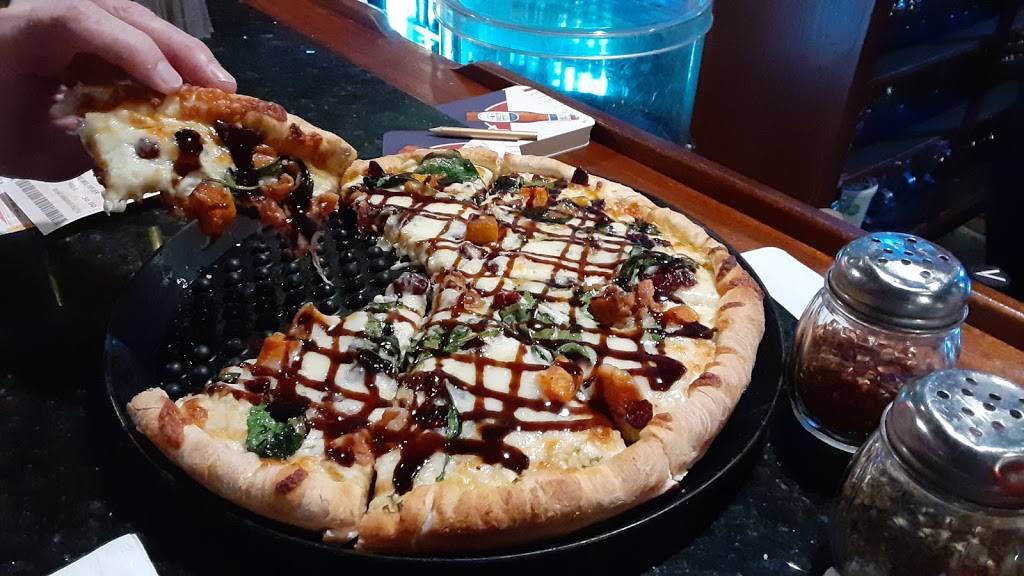 Teddy Gs | restaurant | 179 Main St, Sturbridge, MA 01566, USA | 5083471900 OR +1 508-347-1900