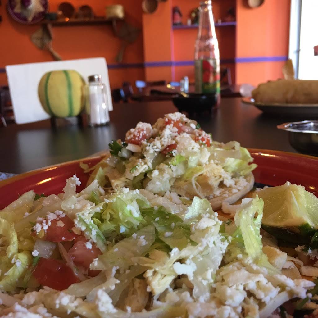 La Placita De Lebanon Mexican | restaurant | 922 Cumberland St, Lebanon, PA 17046, USA | 7172724062 OR +1 717-272-4062