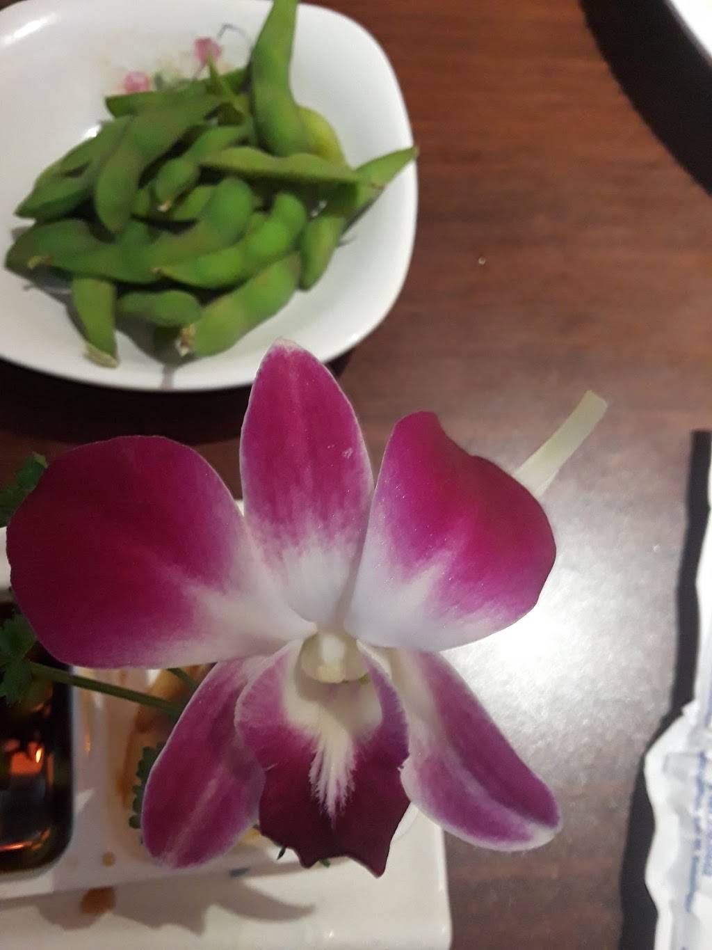 Love Sushi | restaurant | 5620 California Ave F, Bakersfield, CA 93309, USA | 6616380442 OR +1 661-638-0442