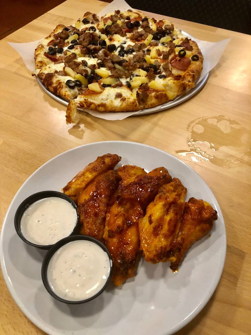 D6 Pizza | restaurant | 15555 Main St ste d6, Hesperia, CA 92345, USA | 7609488877 OR +1 760-948-8877