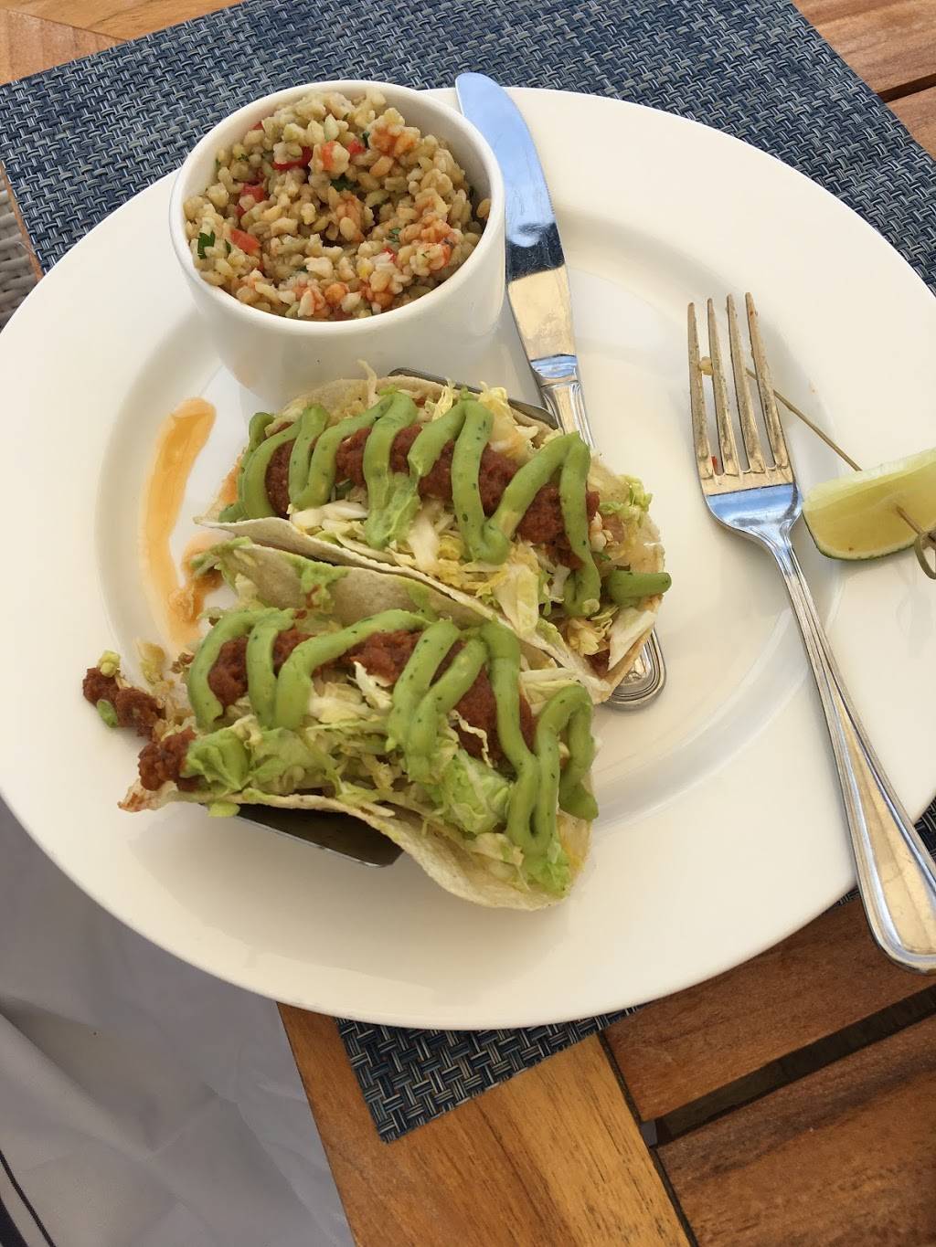 Beach House Grill | restaurant | 286 Shore Rd, Chatham, MA 02633, USA | 5089450096 OR +1 508-945-0096