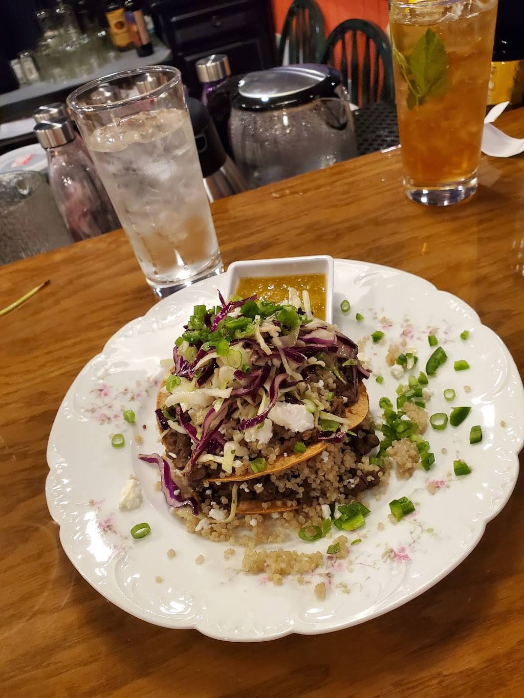 The Veggie Table | restaurant | 1733 Forest Hills Blvd, Bella Vista, AR 72715, USA | 4797152361 OR +1 479-715-2361