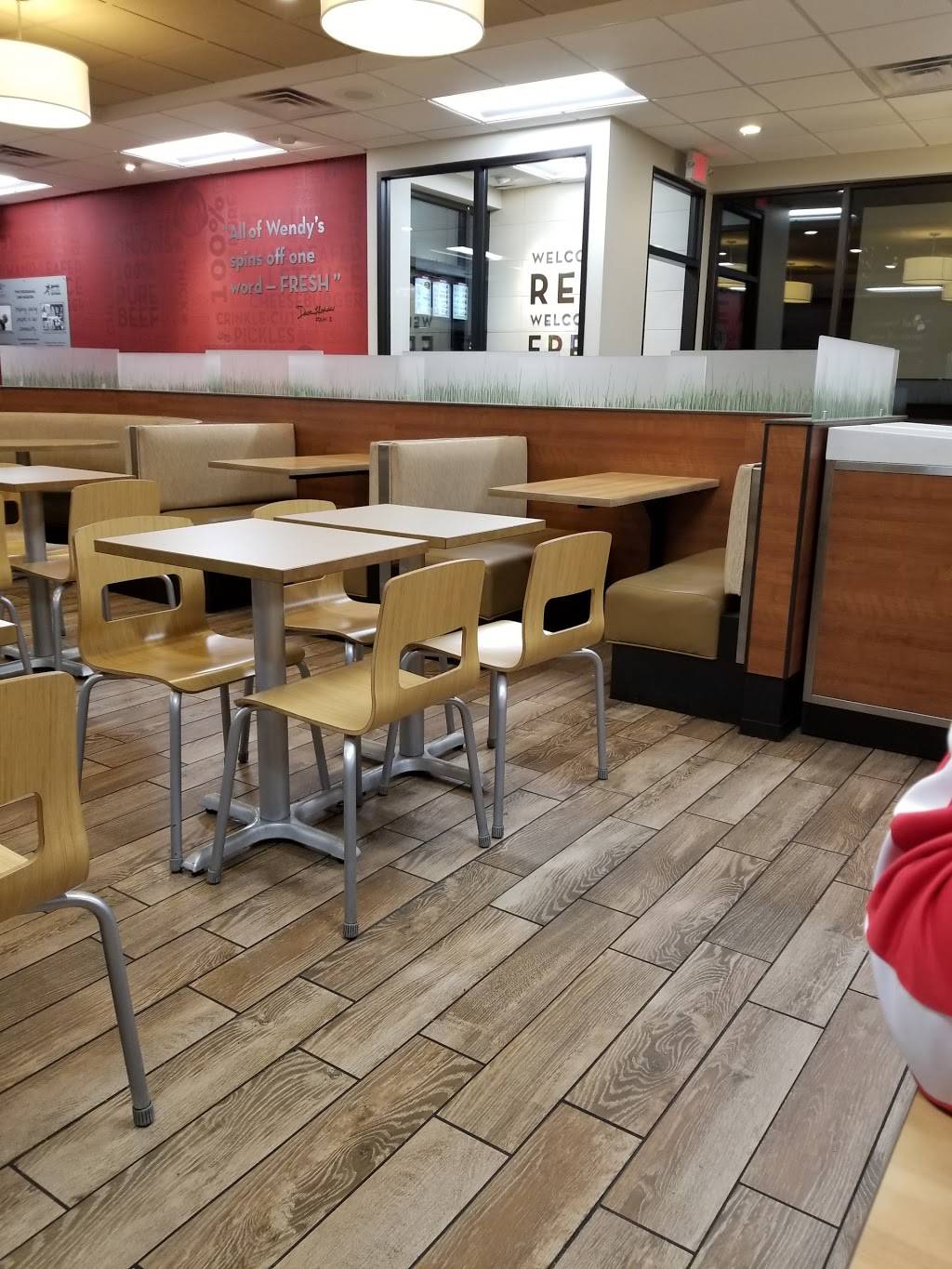 Wendys | restaurant | 3995 Columbia Ave, Columbia, PA 17512, USA | 7172859607 OR +1 717-285-9607