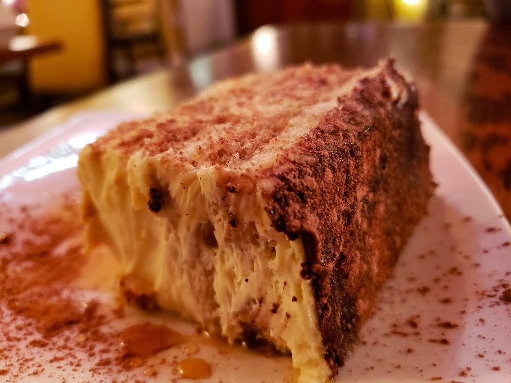 La Dolce Vita | restaurant | 740 S B St, Oxnard, CA 93030, USA | 8054866878 OR +1 805-486-6878