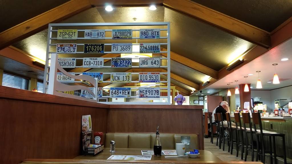 Dennys | restaurant | 7112 I-10, Orange, TX 77632, USA | 4098834720 OR +1 409-883-4720