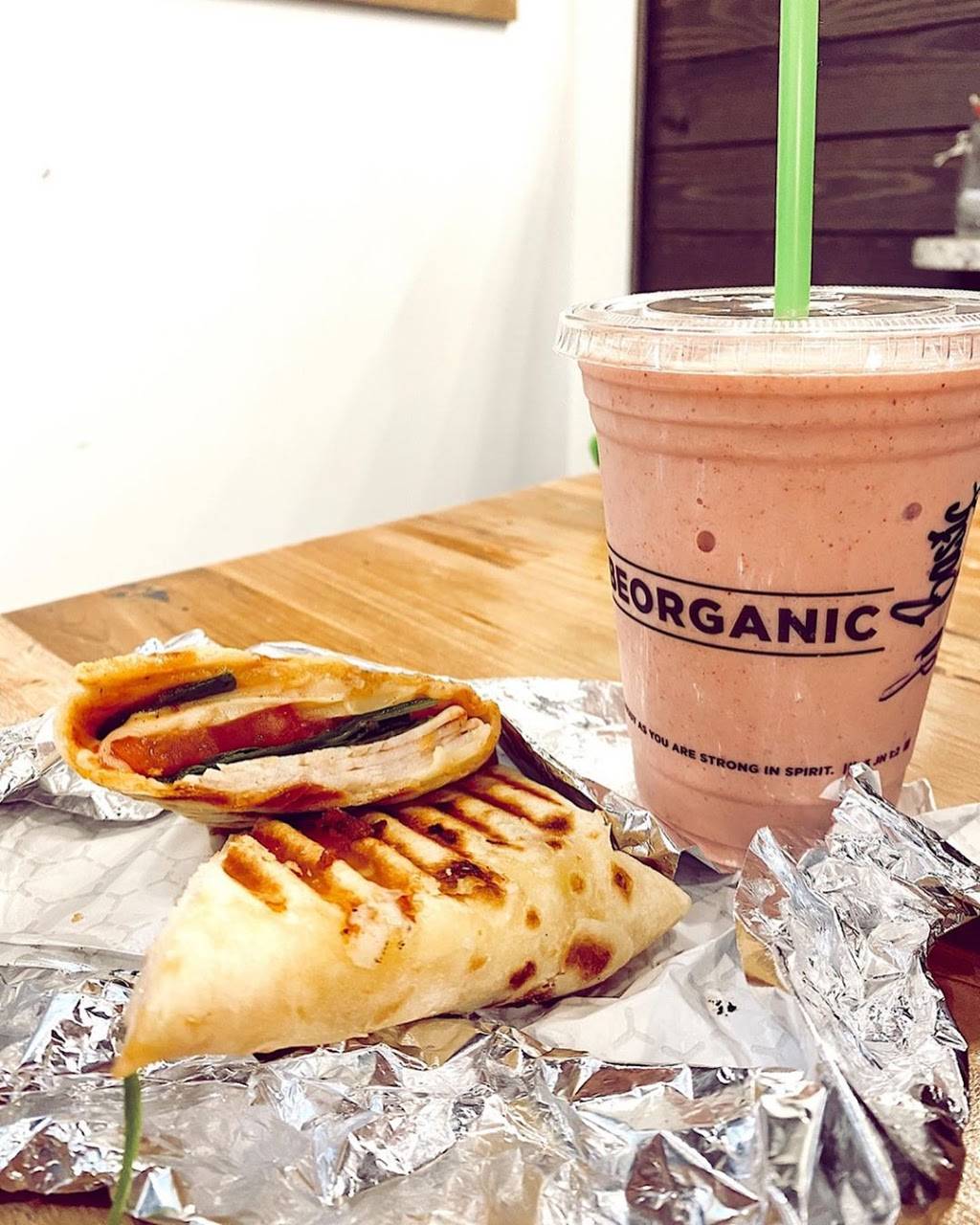 Clean Juice | restaurant | 3546 Ambassador Caffery Pkwy Suite A, Lafayette, LA 70503, USA | 3375348285 OR +1 337-534-8285