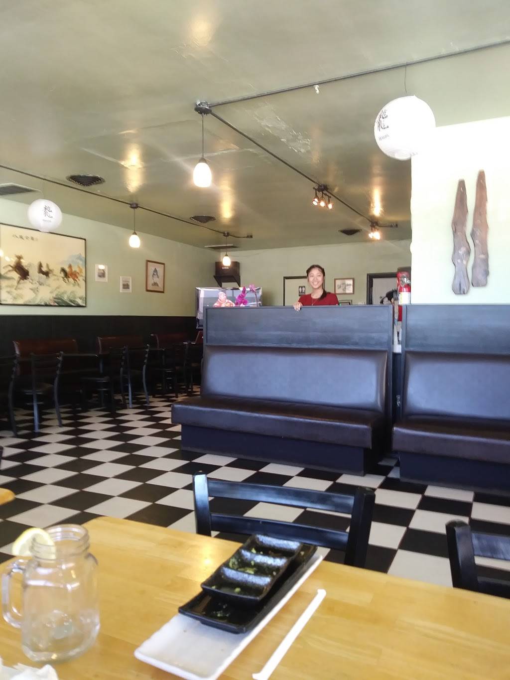 Satomi | restaurant | 819 W 11th St, Tracy, CA 95376, USA | 2092210562 OR +1 209-221-0562