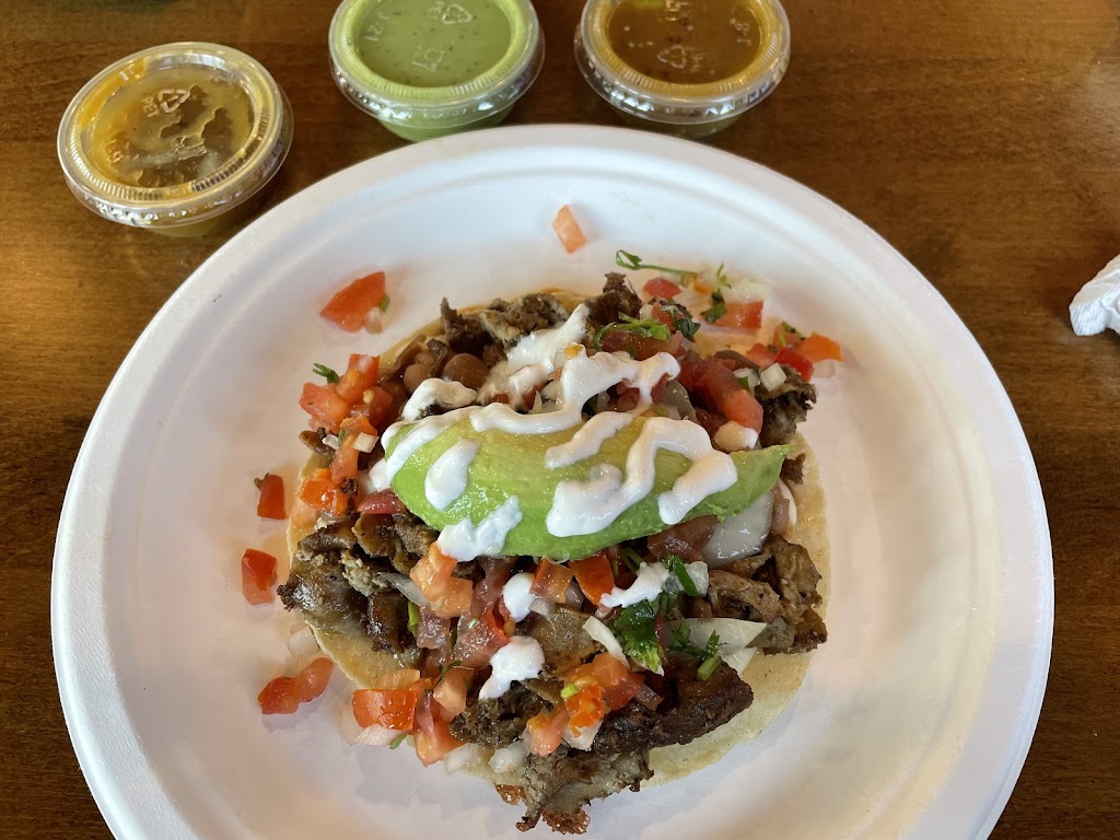 Araujos Mexican Grill | restaurant | 1501 Berryessa Rd Suite 10, San Jose, CA 95133, USA | 6695008226 OR +1 669-500-8226