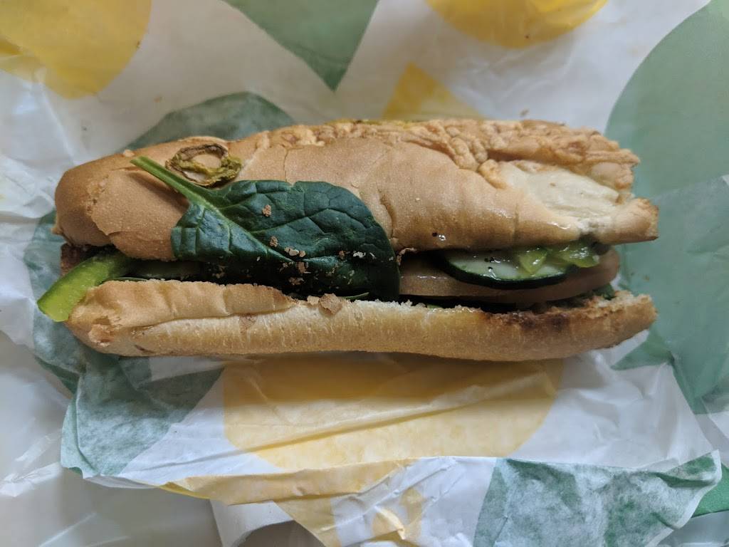 Subway Restaurants | restaurant | 7825 Beverly Blvd Suite 4, Los Angeles, CA 90036, USA | 3239370517 OR +1 323-937-0517