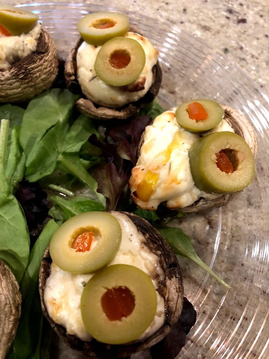 Water into Wine, Bistro & Lounge | night club | 607 N Campbell Station Rd, Knoxville, TN 37934, USA | 8653921586 OR +1 865-392-1586