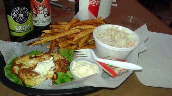 Captain Bob’s Crabs | restaurant | 1 Main St E, Railroad, PA 17355, USA | 7172351166 OR +1 717-235-1166