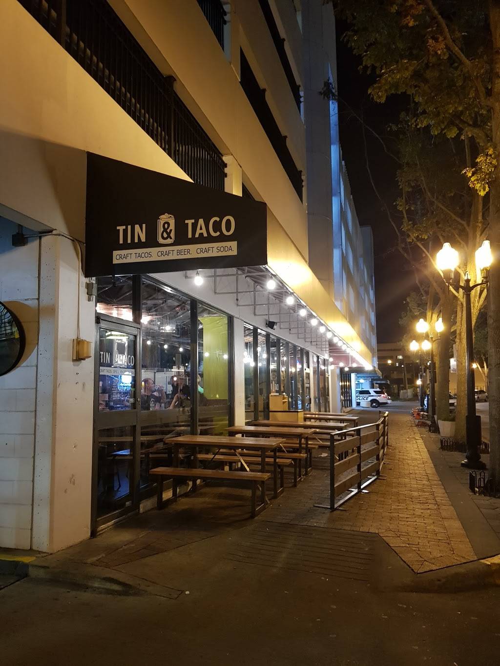 Tin & Taco | restaurant | 40 W Washington St, Orlando, FL 32801, USA | 4074254340 OR +1 407-425-4340