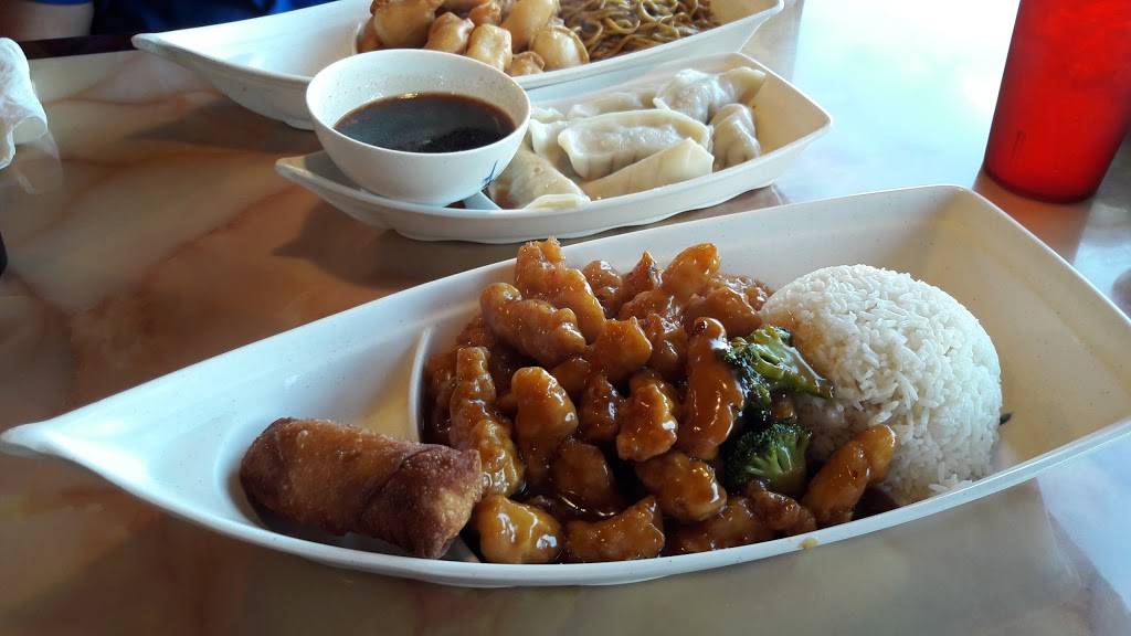 China Cafe | restaurant | 4605 16th St, Moline, IL 61265, USA | 3095176185 OR +1 309-517-6185