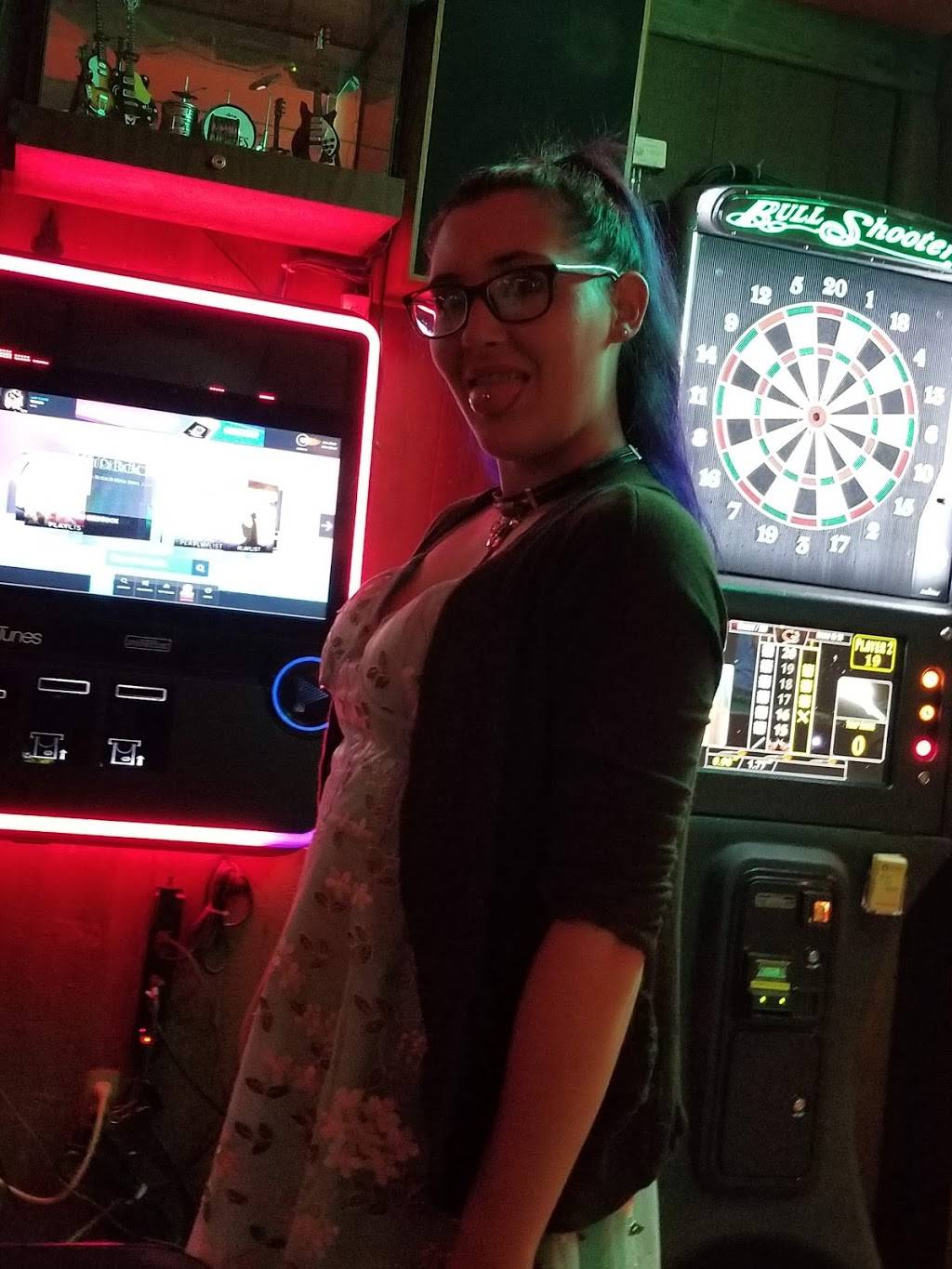 Miller House Pub & Cafe | restaurant | 110 E Peters Ave, Owensville, MO 65066, USA | 5734378719 OR +1 573-437-8719