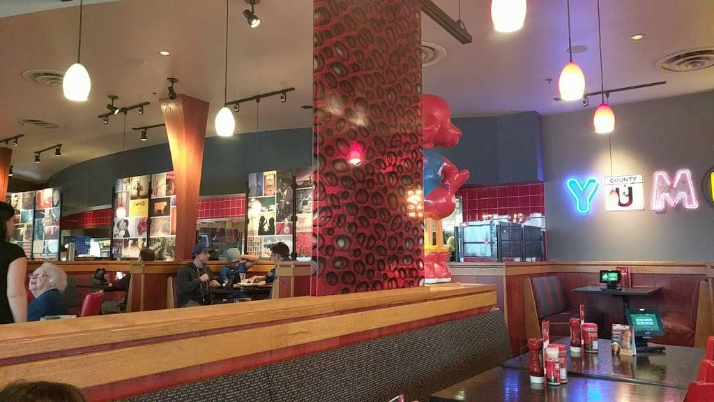 Red Robin Gourmet Burgers and Brews | restaurant | 5029 Pinnacle Square, Birmingham, AL 35235, USA | 2056610492 OR +1 205-661-0492