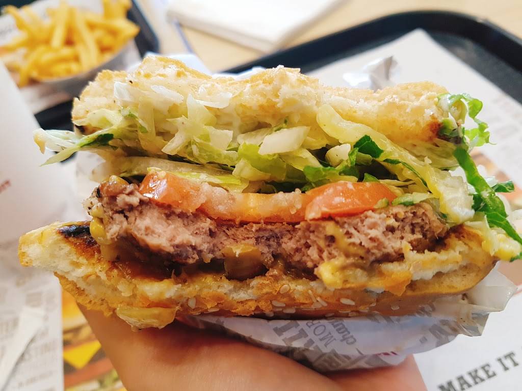 The Habit Burger Grill | meal takeaway | 25948 McBean Pkwy, Valencia, CA 91355, USA | 6612911575 OR +1 661-291-1575