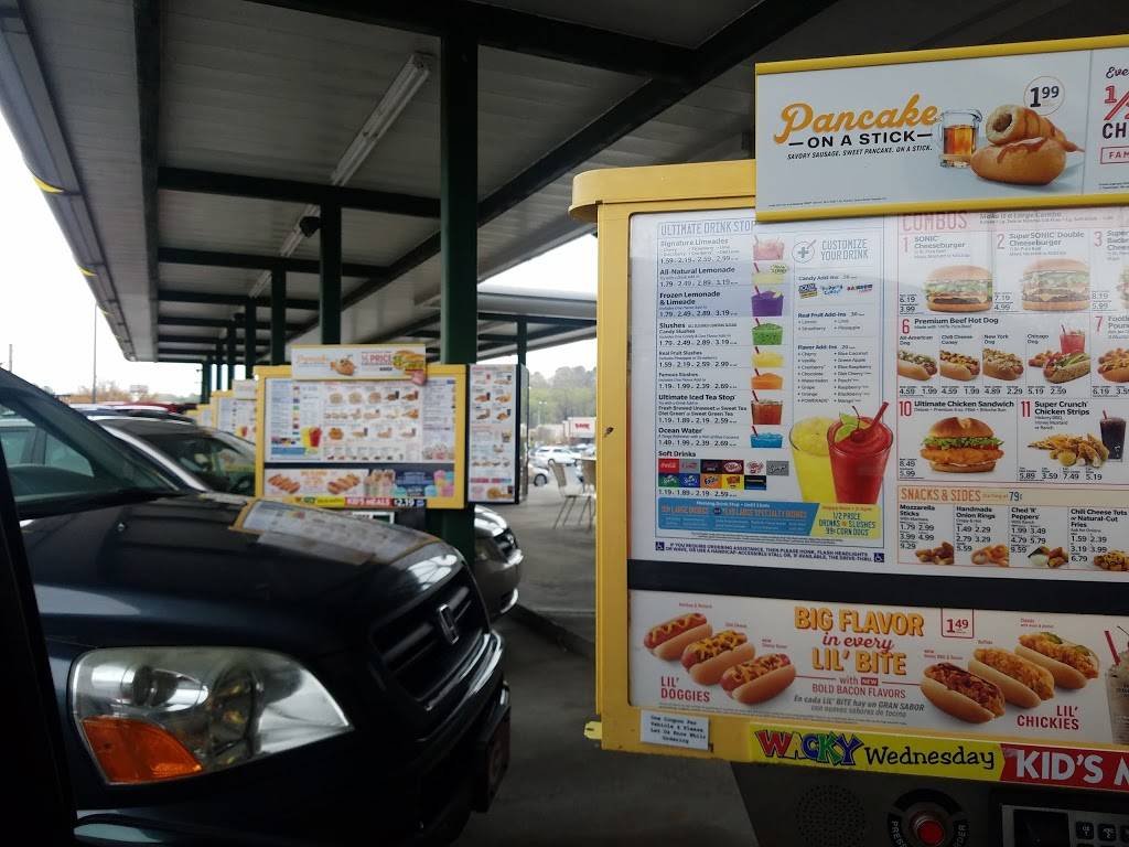 Sonic Drive-In | restaurant | 1369 W Walnut Ave, Dalton, GA 30720, USA | 7062756484 OR +1 706-275-6484