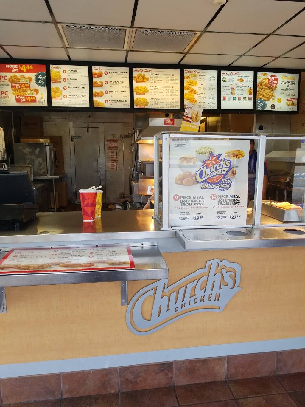 Churchs Chicken | restaurant | 3040 E 8th St, National City, CA 91950, USA | 6194797555 OR +1 619-479-7555