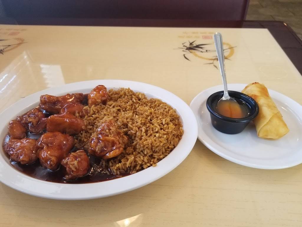 J Zhen Asian Bistro & Bar | restaurant | 4400 Karl Rd, Columbus, OH 43224, USA | 6144478862 OR +1 614-447-8862