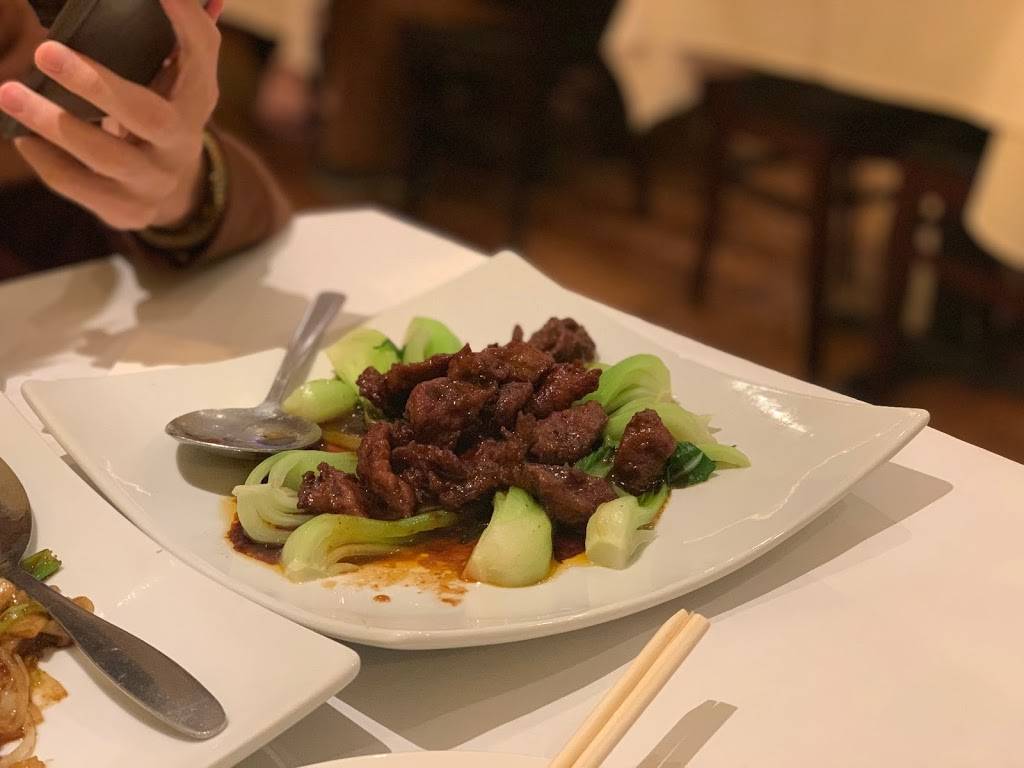 Yoshino | restaurant | 5440 Walnut St, Pittsburgh, PA 15232, USA | 4126877423 OR +1 412-687-7423