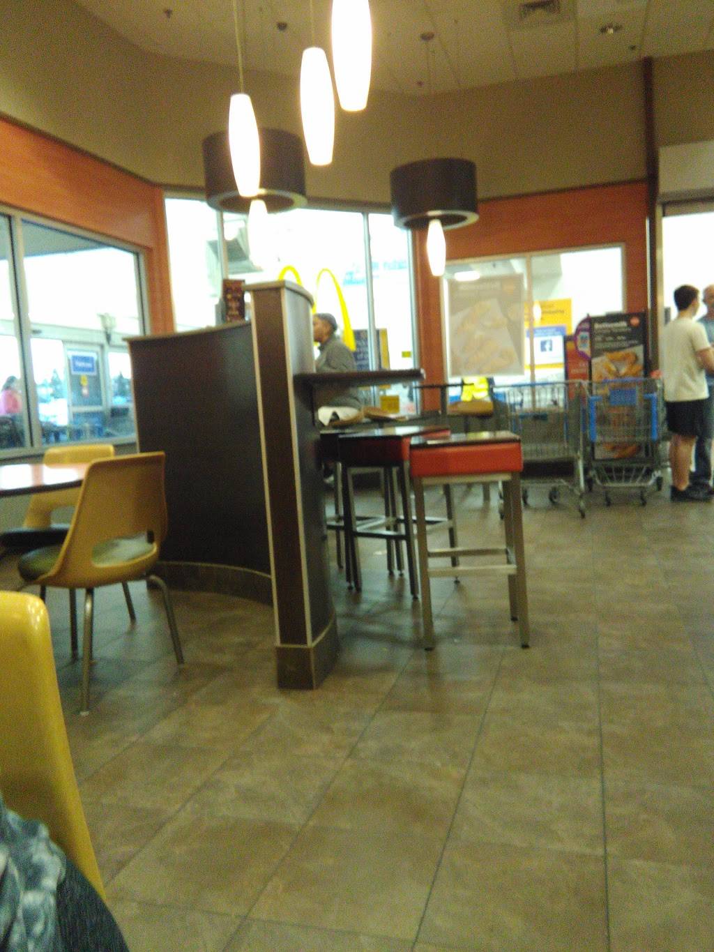 McDonalds | cafe | 1800 Loucks Rd #100, York, PA 17408, USA | 7177648923 OR +1 717-764-8923