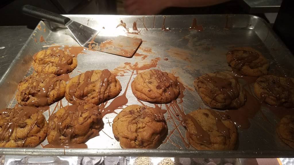 Cafe Chocolat | restaurant | 441 NY-52, Woodbourne, NY 12788, USA | 8454347641 OR +1 845-434-7641