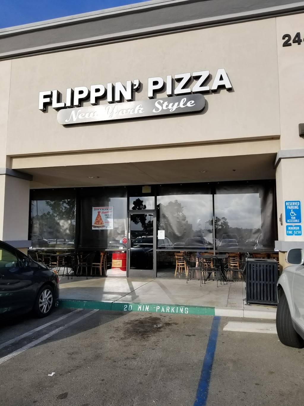 Flippin Pizza | restaurant | 2440 S Melrose Dr, Vista, CA 92081, USA | 7605988005 OR +1 760-598-8005