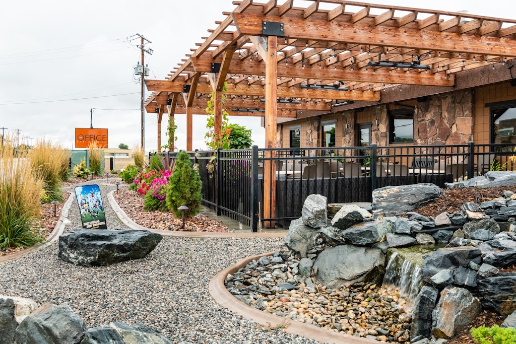 The Office | Bar and Grill | restaurant | 520 S Ash St, Casper, WY 82601, USA | 3072652616 OR +1 307-265-2616