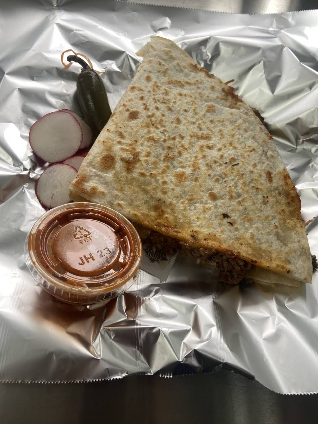 Tacos Traficantes Taco Truck | restaurant | 1081 Lander Ave, Turlock, CA 95380, USA | 2094170366 OR +1 209-417-0366