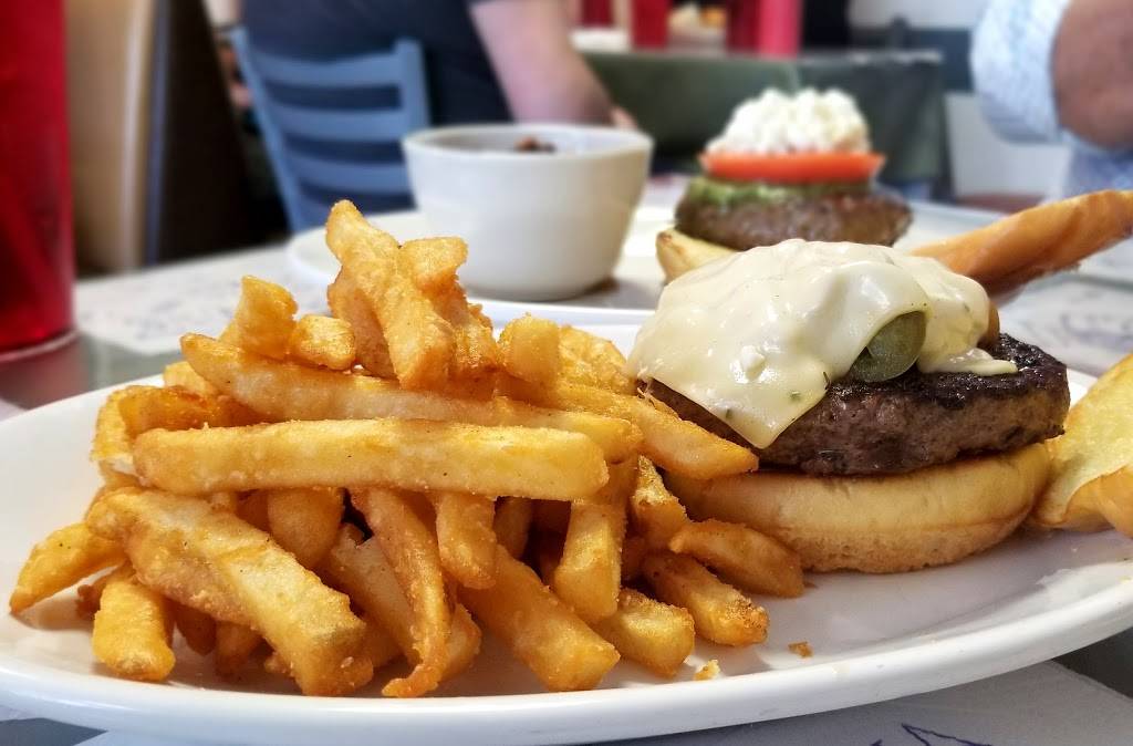 Brooks Gourmet Burgers & Dogs | restaurant | 330 9th St S, Naples, FL 34102, USA | 2392621127 OR +1 239-262-1127