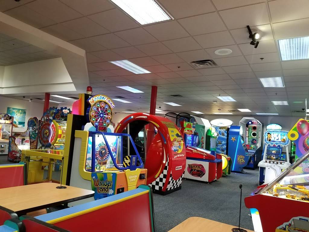 Chuck E. Cheeses | restaurant | 1275 N Dupont Hwy, Dover, DE 19901, USA | 3027369881 OR +1 302-736-9881