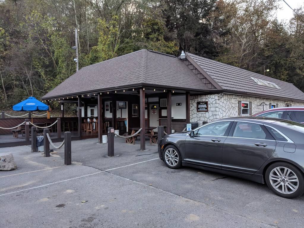 Bavington Roadhouse | restaurant | 1860 Steubenville Pike, Burgettstown, PA 15021, USA | 7248992448 OR +1 724-899-2448