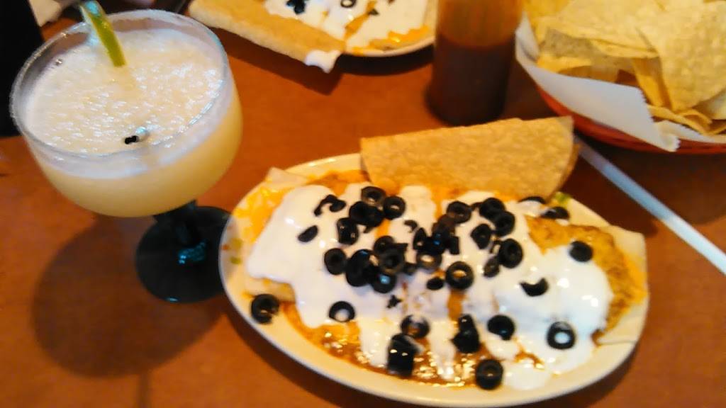 Sanchos of Davenport | restaurant | 307 E George Washington Blvd, Davenport, IA 52803, USA | 5633221414 OR +1 563-322-1414