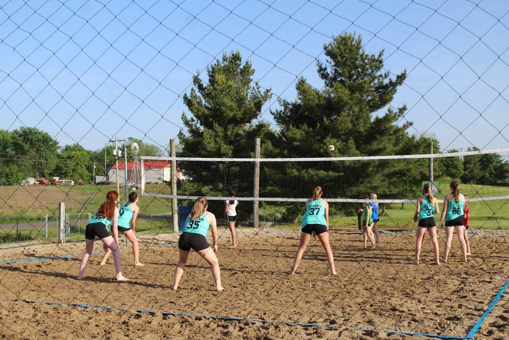 Ks Creek Golf Club and Wine Bar | restaurant | 1265 Sandusky Rd, Jacksonville, IL 62650, USA | 2176020533 OR +1 217-602-0533