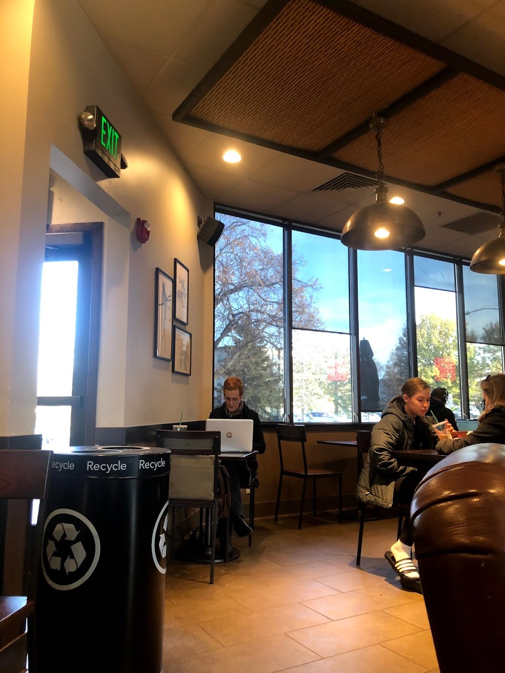 Starbucks | cafe | 4201 Minnetonka Blvd, St Louis Park, MN 55416, USA | 9529222084 OR +1 952-922-2084