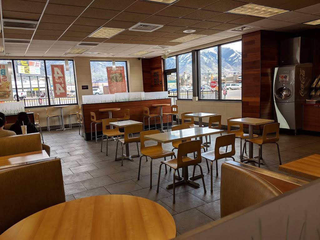 Wendys | restaurant | 895 S Main St, Logan, UT 84321, USA | 4357527492 OR +1 435-752-7492